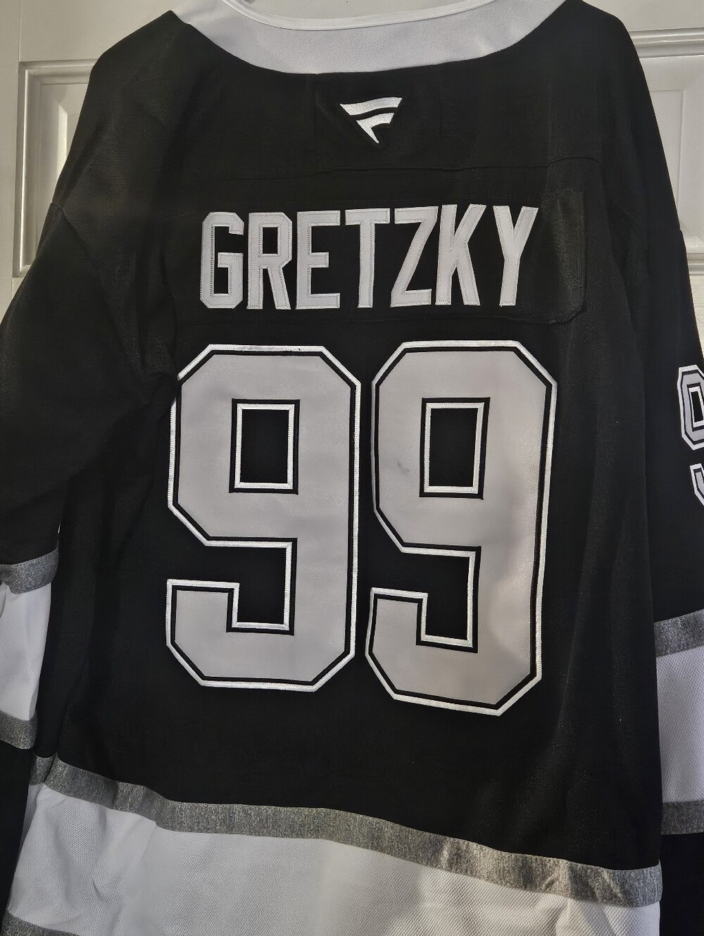 Wayne Gretzky #99 Black Hockey Jersey
